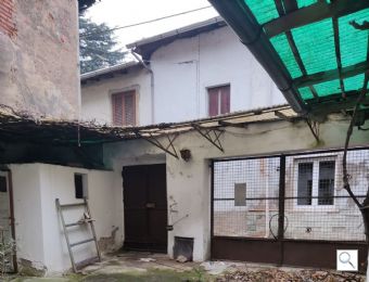CORTE DA RISTRUTTURARE a CASSANO MAGNAGO - Foto 6
