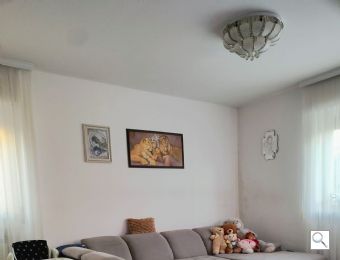 TRILOCALE a BUSTO ARSIZIO di 100 Mq - Foto 1