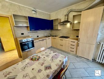 TRILOCALE ARREDATO a BUSTO ARSIZIO - Foto 3